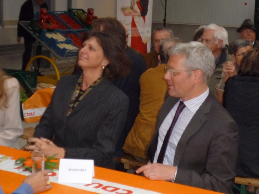 Im Gespräch: Bundesministerin Ilse Aigner in Bornheim (Mai 2013)