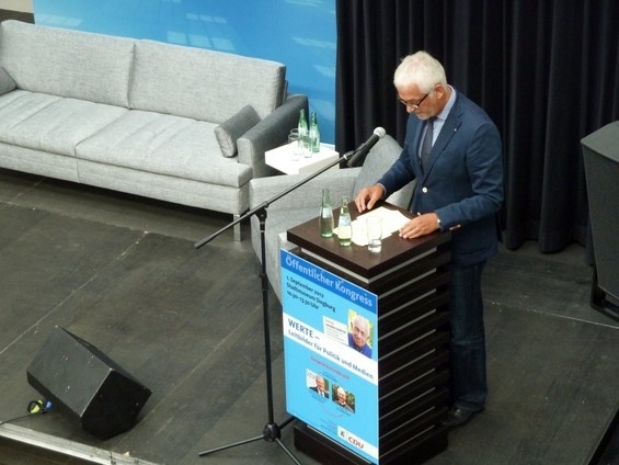 Öffentlicher Kongress zum Thema Werte mit Heiner Geißler (September 2012)