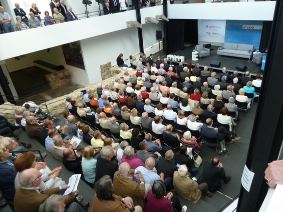 Öffentlicher Kongress zum Thema Werte mit Heiner Geißler (September 2012)