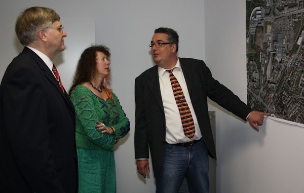 Staatssekretär Peter Hintze MdB zu Besuch in Sankt Augustin (April 2012)