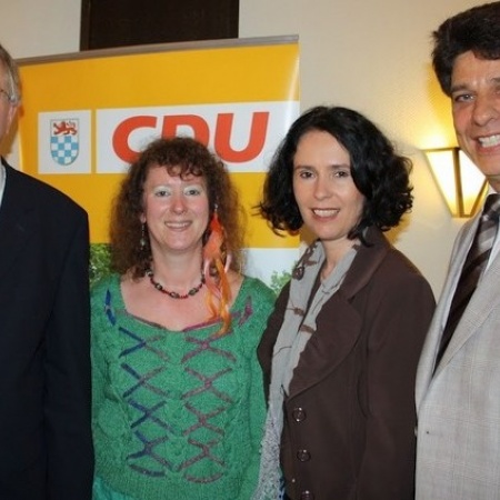 Staatssekretär Peter Hintze MdB zu Besuch in Sankt Augustin (April 2012)